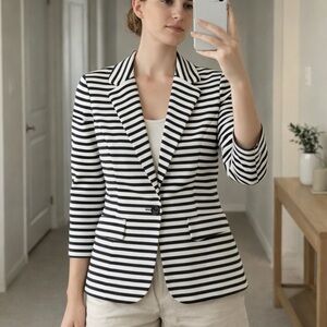 ELLE Black White Striped Jacket Blazer Women’s Medium Stretch 0018